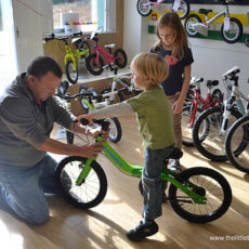 Adjusting the seat height on a childs bike with Simon at the little bike company